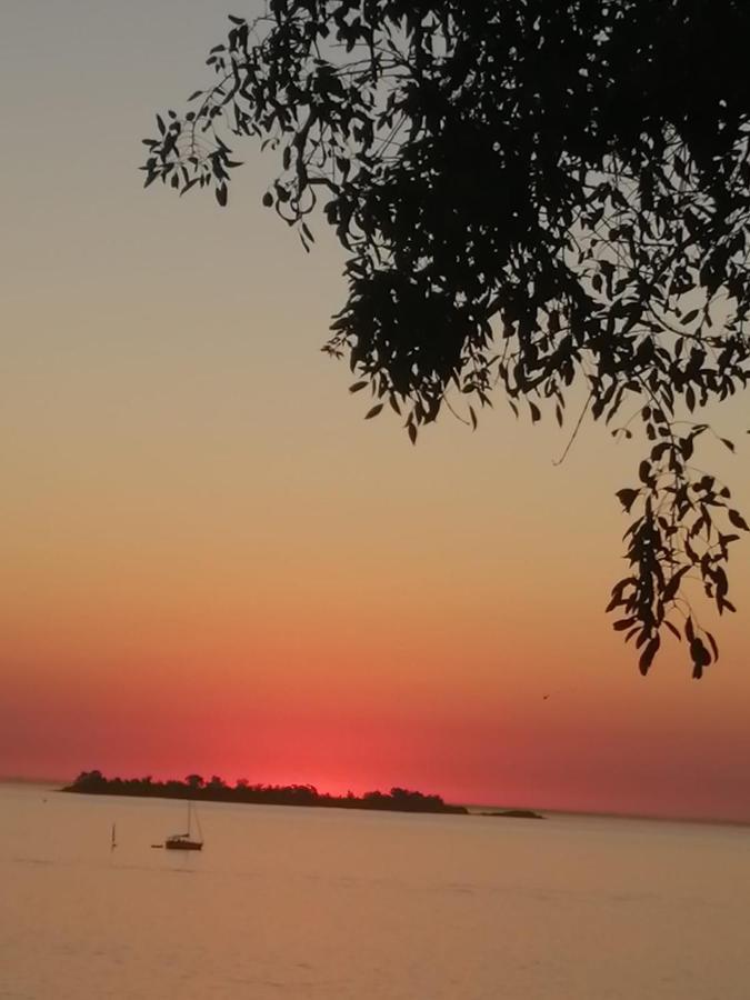 Luz De Jacinta Apartment Colonia del Sacramento Bagian luar foto