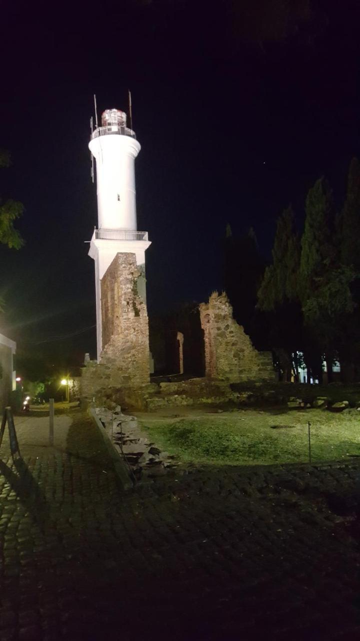 Luz De Jacinta Apartment Colonia del Sacramento Bagian luar foto